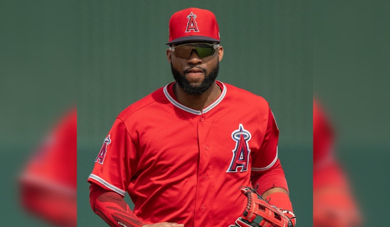 Jo Adell Makes Angel Stadium a No-Fly Zone With Three Home Run Robberies