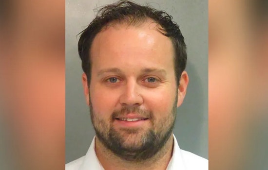 Josh Duggar’s Dallas Lockup Stay Just Got Longer