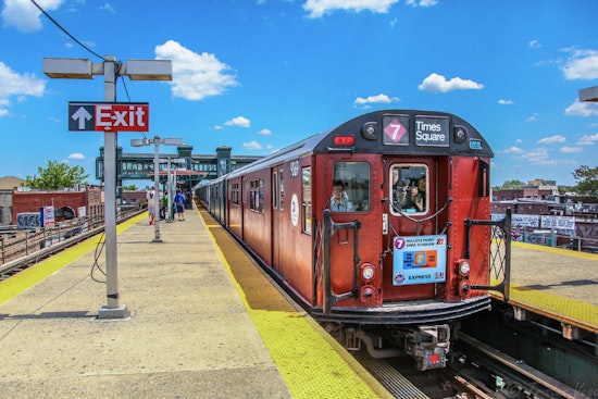 Junction Boulevard Commute Chaos After Rider Hit By 7 Train