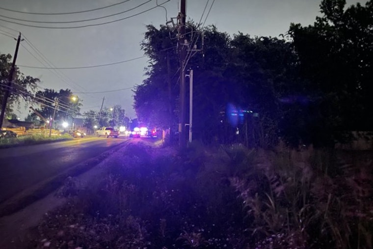 K9s Swarm Campbell as Houston Cops Hunt Theft Suspects