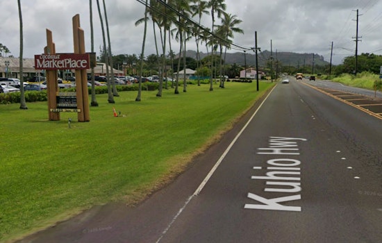 Kapaa Man Killed In Kauai Moped Crash After Left Turn Near Anahola Marketplace