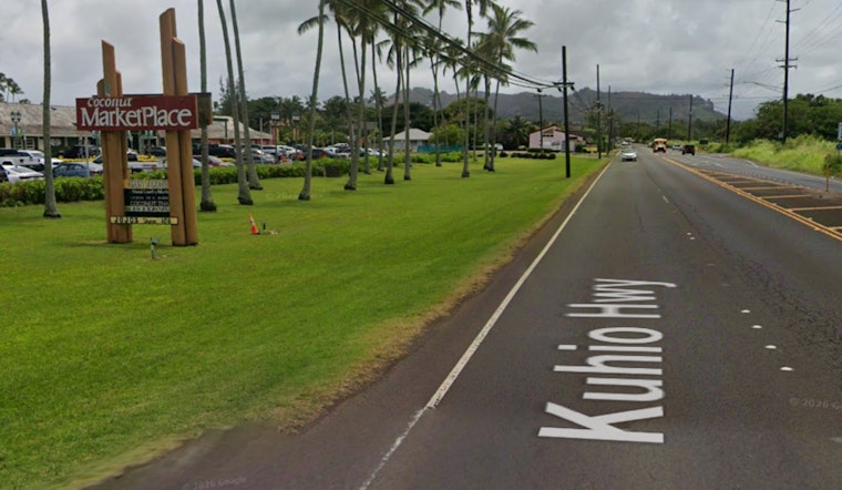 Kapaa Man Killed In Kauai Moped Crash After Left Turn Near Anahola Marketplace