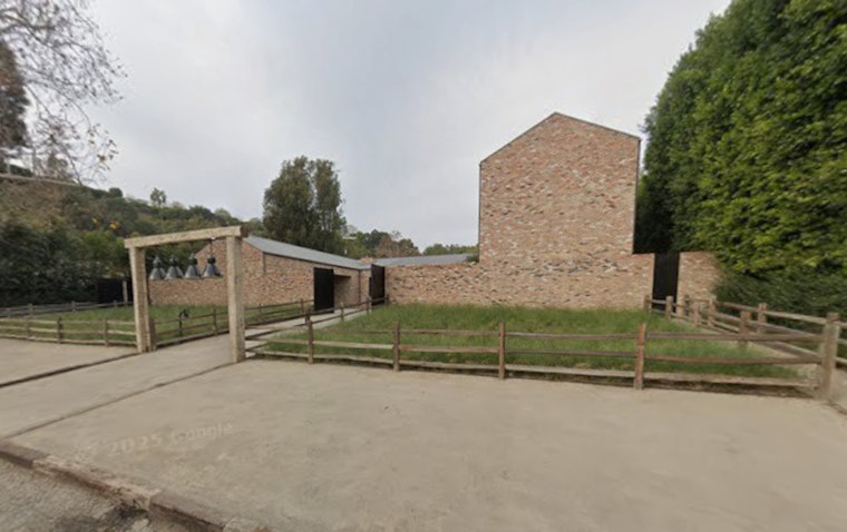 Keaton-Linked Sullivan Canyon Farmhouse Lists for $26.9M