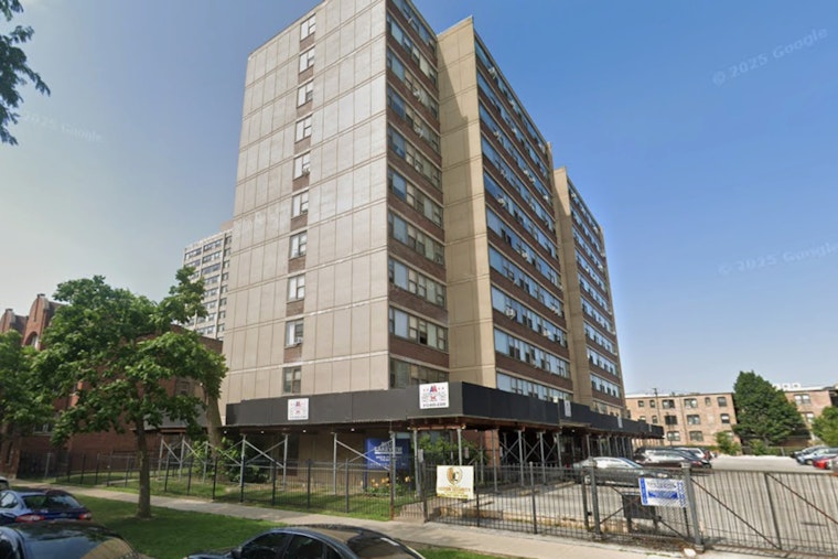 Kenwood Tenants On Edge As Buyer Closes In On Troubled High-Rise