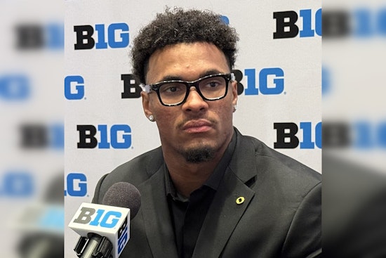 Jets Snag Ducks Speed Threat Kenyon Sadiq At 16 In NFL Draft