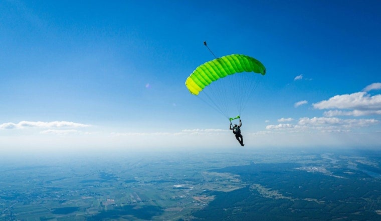 Kirkland Quadriplegic Mom Plunges From 18,000 Feet in Wild Bid for Skydiving Record