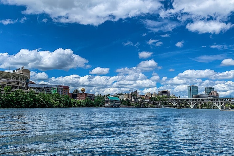 Knoxville Simmers As Pop-Up Storms Target The Ride Home