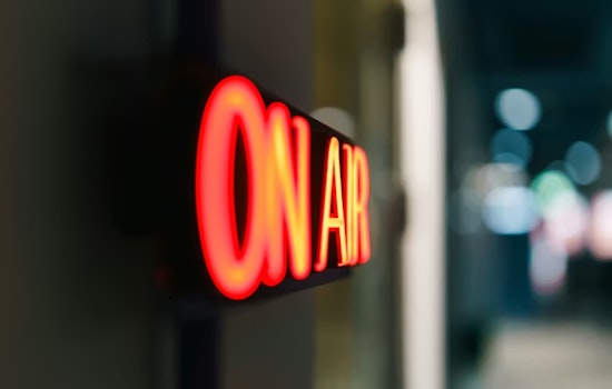 KNX Loses FM Simulcast as 97.1 Flips to The Fan