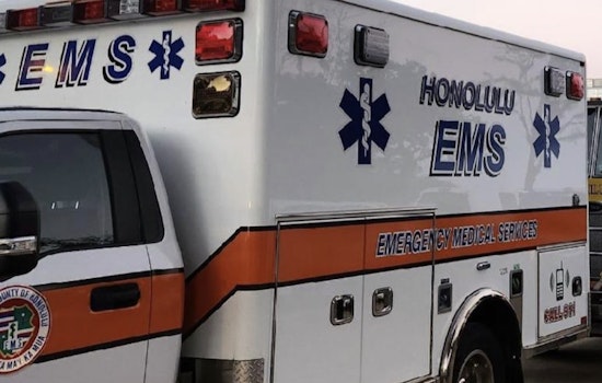 Kuhio Beach Horror 86-Year-Old Man Dies After Waikiki Rescue