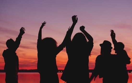 L.A. River Dance Party Draws 1,500 RSVPs