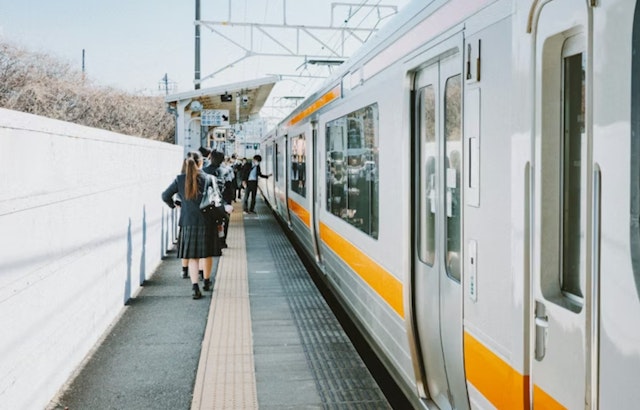 LA Students Ditch $30 Ubers For Metro Rides