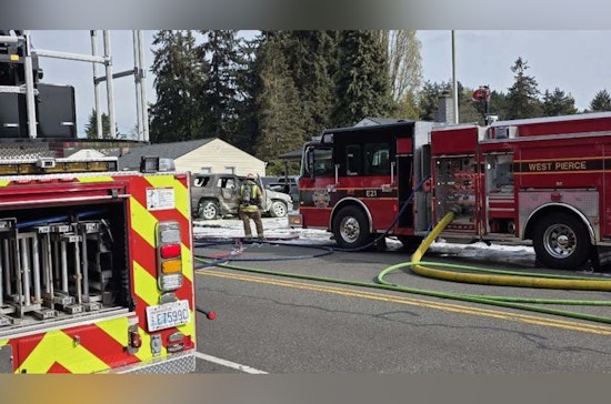Lakewood Street Turns Into Fireball as Two-Car Smashup Hurts Six