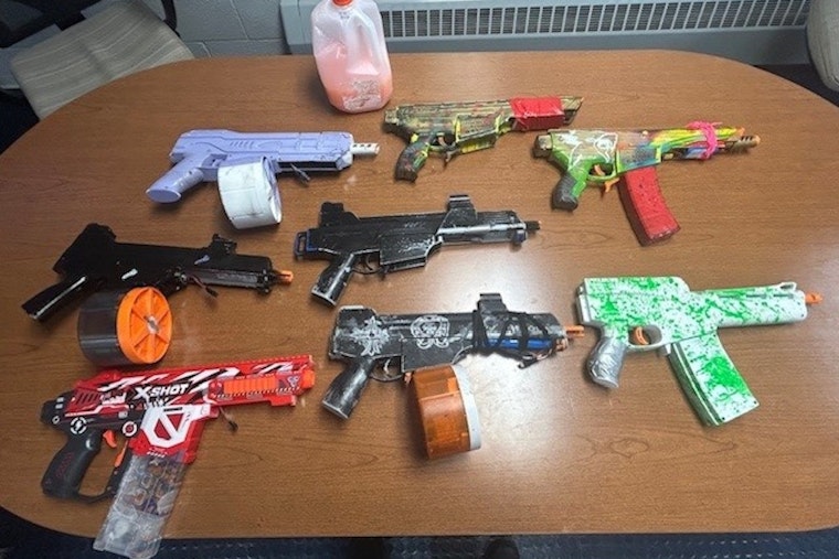 Lansing Teens’ Gel Gun ‘Assassination’ Craze Has Cops On Edge