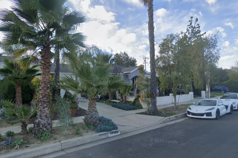 Late-Night Encino Blaze Snuffed Out On West Martha Street