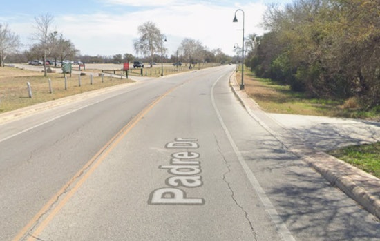 Late-Night Padre Drive Smashup Leaves Southside Driver Dead