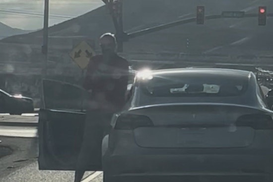 Lehi Cops Hunt Tesla Driver Accused of Flashing Kids in Road‑Rage Meltdown