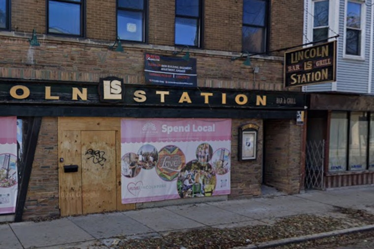 Lincoln Park Favorite Rises From the Ashes After Two-Year Fire Shutdown