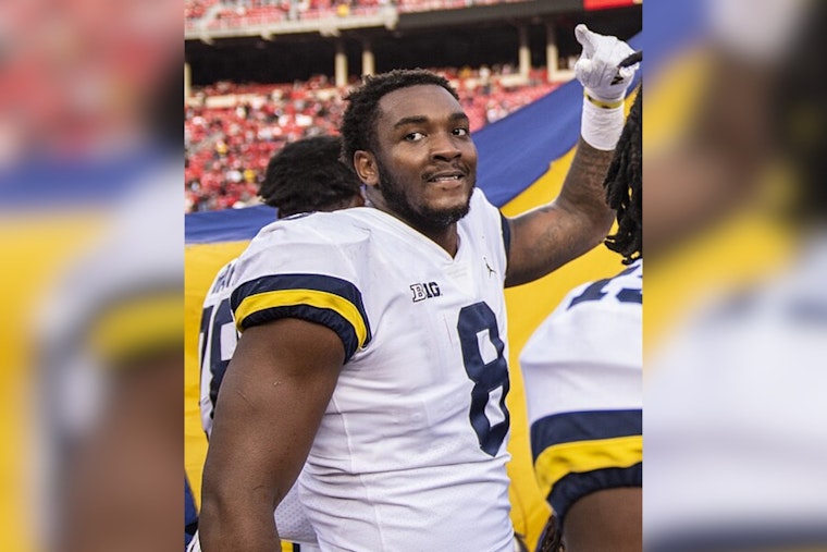 Lions Leapfrog Jets To Snag Michigan Sack Star Derrick Moore