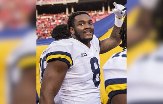 Lions Leapfrog Jets To Snag Michigan Sack Star Derrick Moore