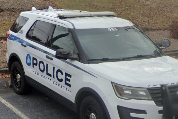 Loganville Dad Grabs Gun As TikTok ‘Door‑Kick’ Prank Hits Front Porch