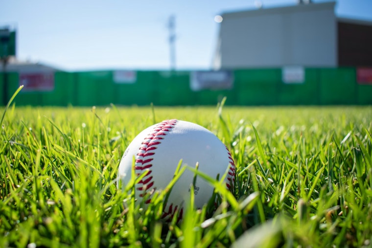 LSU Slugger Turns Knoxville Into Launchpad With Four-Homer Easter Stunner