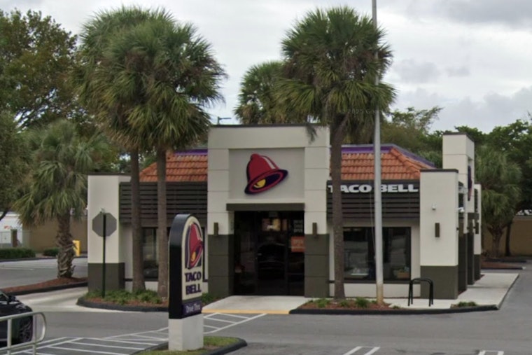 Lunchtime Chaos As Shots Ring Out Inside West Palm Beach Taco Bell