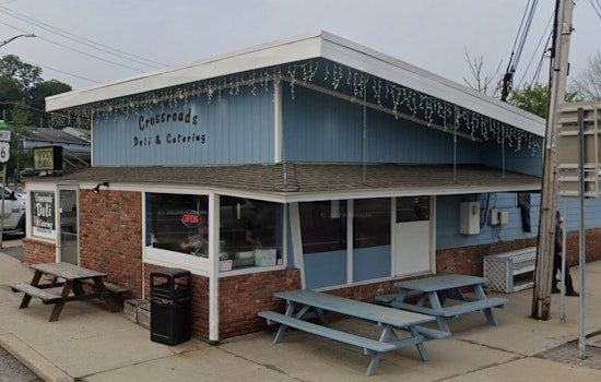 Mahopac Neighbors Flood Crossroads Deli As It Rises From Crash Chaos