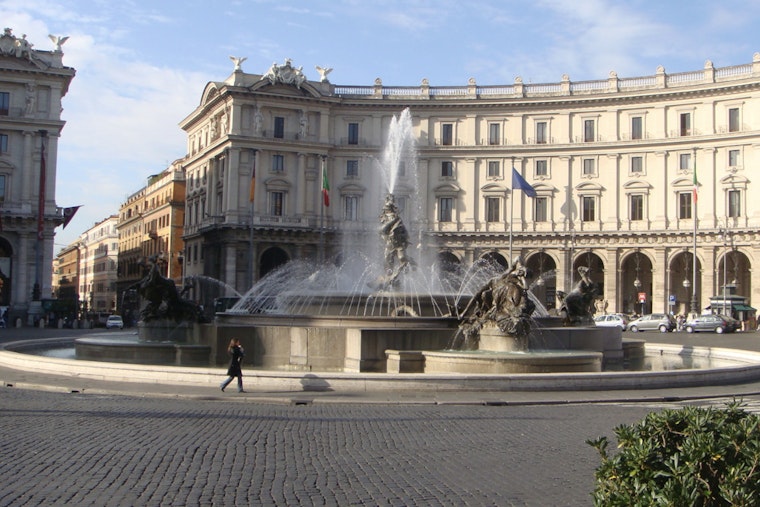 Mamdani’s Rome Style Piazza Gambit Has Queens Pols Seeing Red