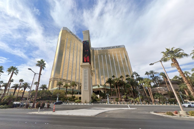 Mandalay Bay Rooftop Goes Full Needle Drop With New Vinyl Room Club