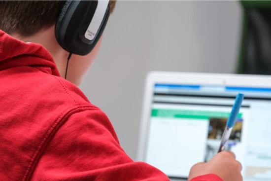 Marshall Tuck Sounds Alarm on California Classrooms, Demands Literacy Fix and Teacher Boost