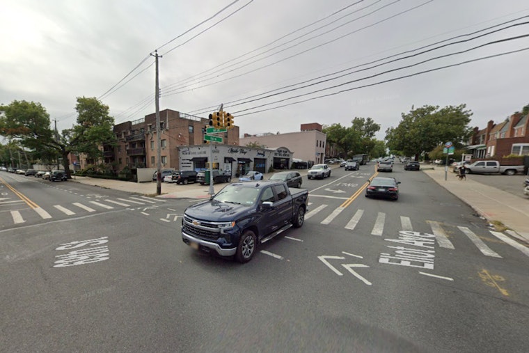 Maspeth Mayhem As Drivers Spin Wild Ring Of Fire At Queens Corner