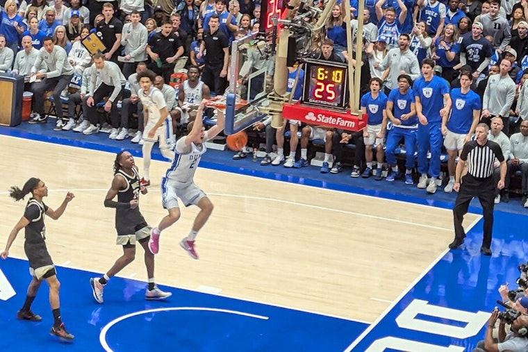Mavs Golden Boy Cooper Flagg Limps Out Of Finale As Rookie Year Ends On Bad Ankle