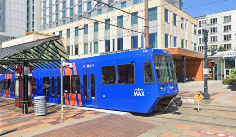 MAX Rider Bloodied In Wild Moda Center Platform Attack