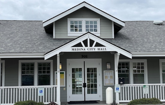 Medina Millionaires Wage War on ‘Megabox’ Mansions Along Evergreen Point