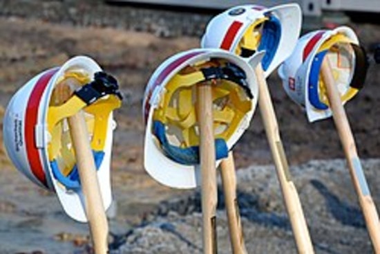 Medina Valley Scores 24/7 Methodist ER as Dirt Starts Flying