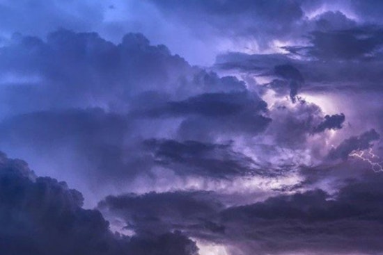 Memphis Wakes To Showers, Then Swelters In Near-Record Midweek Heat