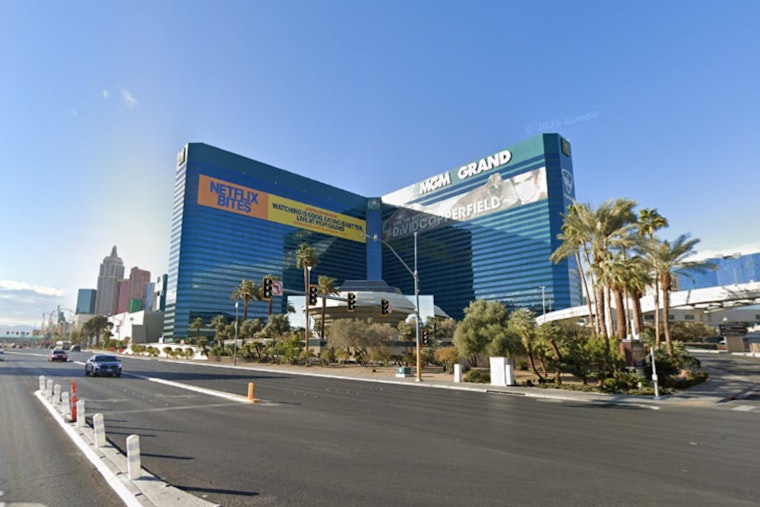 MGM Grand Meltdown As WrestleMania Stars Swarmed By Vegas Fans