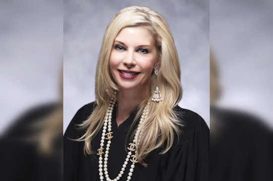Miami Appeals Judge Fights To Kill Ethics Rap Over Rundle Texts