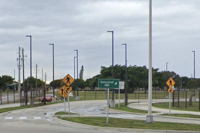 Miami’s $96 Million Electric Bus Boondoggle Collects Dust