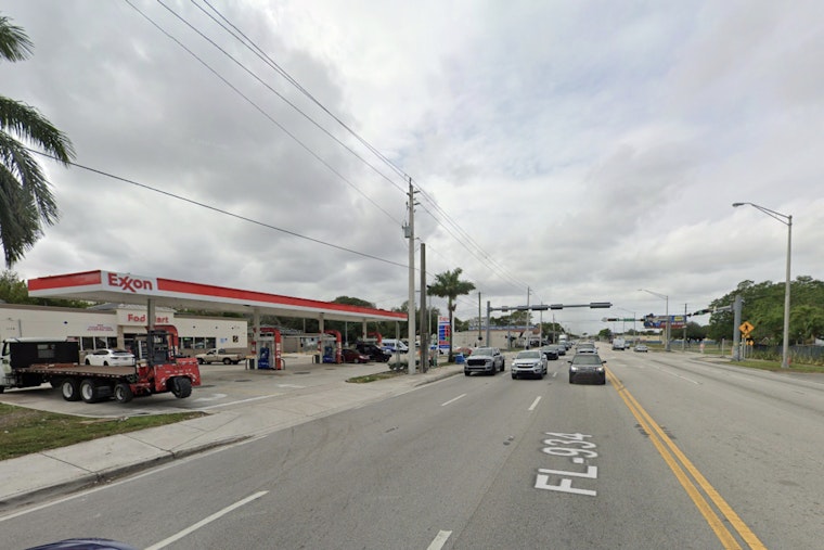 Midday Bus Stop Stabbing Shakes Northwest Miami-Dade