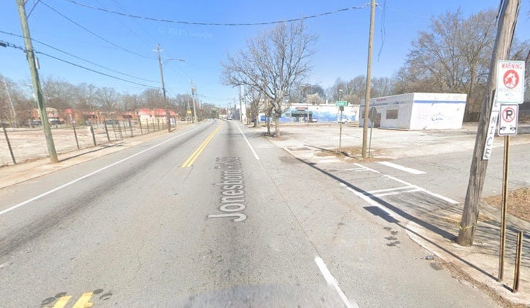 Midday Jonesboro Road Gunfire Leaves Woman Dead In Southeast Atlanta