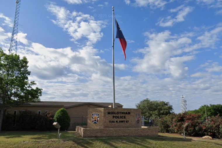 Midlothian Girl, 11, Hurt In Domestic Shooting As Cops Hunt Answers