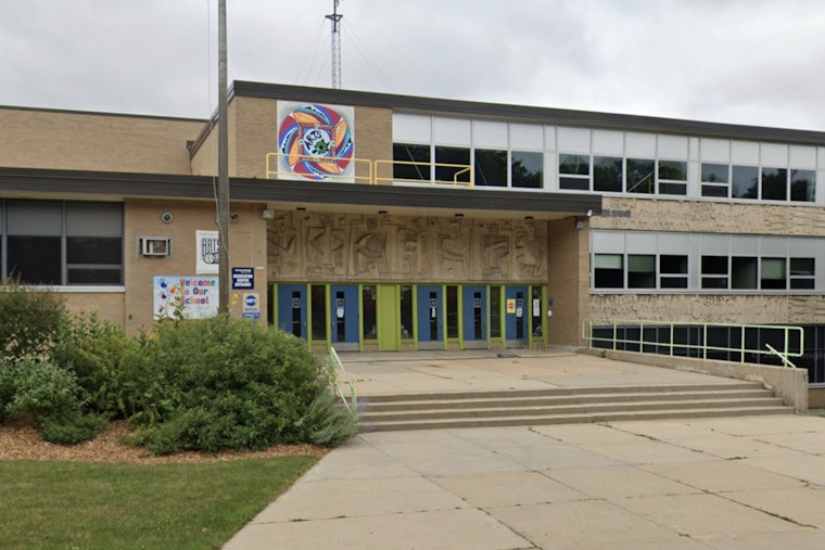 Milwaukee Teachers Pack Parkside Sidewalk In Showdown Over Staffing Cuts