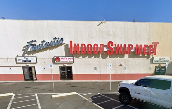 Mini Pancake Hotspot Stakes Its Claim At Fantastic Indoor Swap Meet
