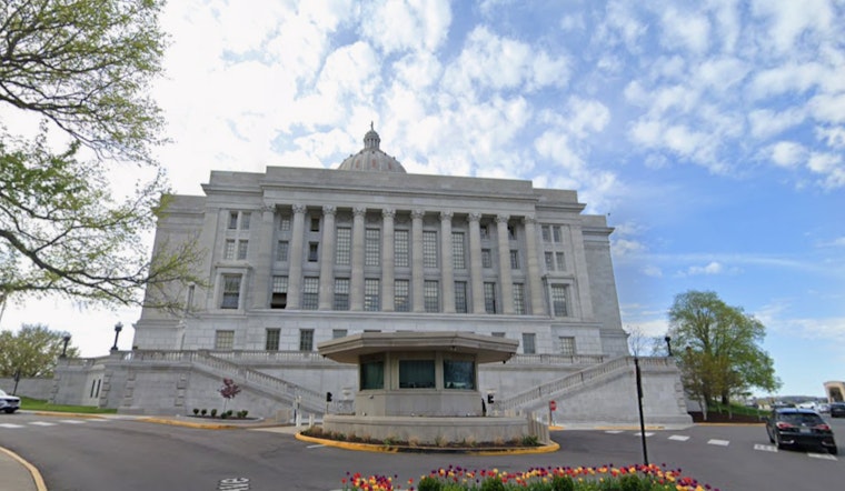 Missouri Senate Smacks Down Intoxicating Hemp in Late-Night Showdown