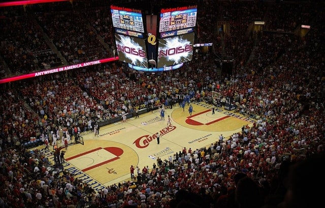 Mitchell, Cavs Torch Raptors In Game 1 Home Rout