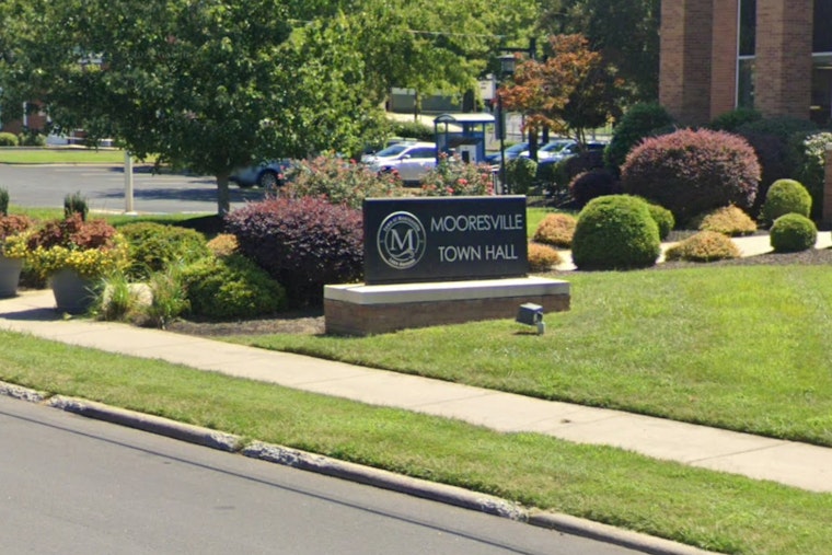 Mooresville’s Nail-Biter Vote Clears 218 New Townhomes By Lake Norman