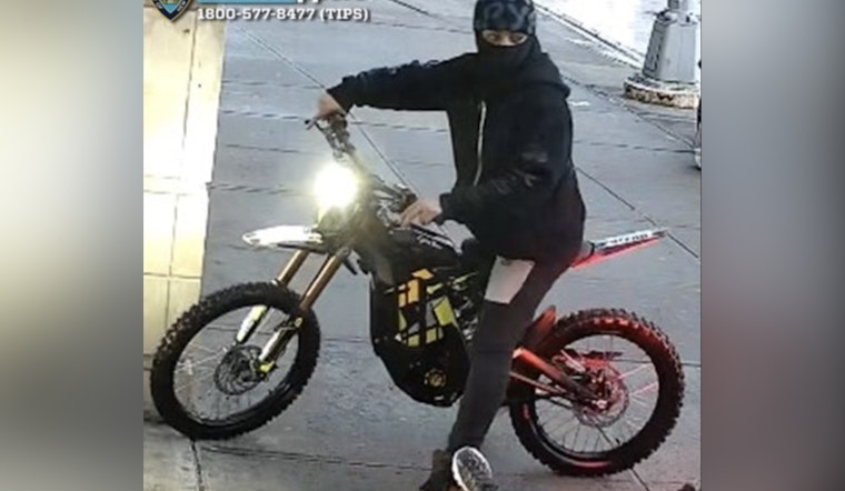 Moped Chain-Snatch Crew Zips Through Bronx And Queens, NYPD Says
