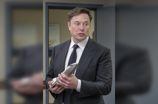 Musk Fights Deposition Over $1M Voter Giveaways in Austin