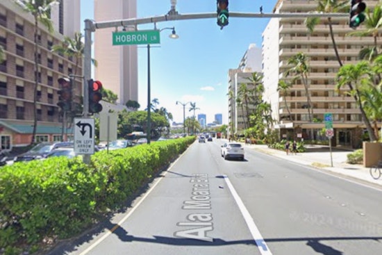 Mysterious Chemical Stench Brings Ala Moana Boulevard To A Sudden Stop